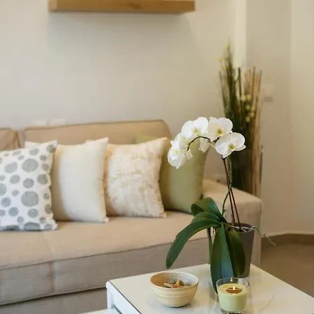 Sand Apartment *