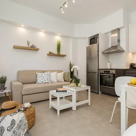 Sand * Ormos Panagias